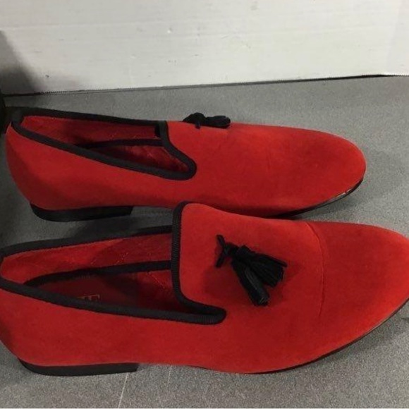 Lightly used mens size 13 Ferucci slides. Kept in pristine condition. - Picture 3 of 6